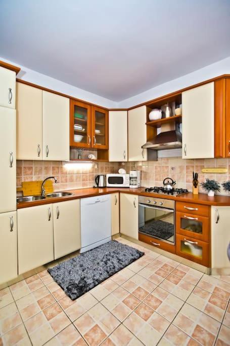 Apartman Tino With Two Sunny Terace Đảo Hvar Ngoại thất bức ảnh