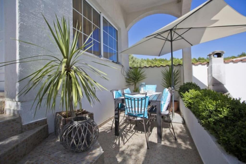 Apartman Tino With Two Sunny Terace Đảo Hvar Ngoại thất bức ảnh