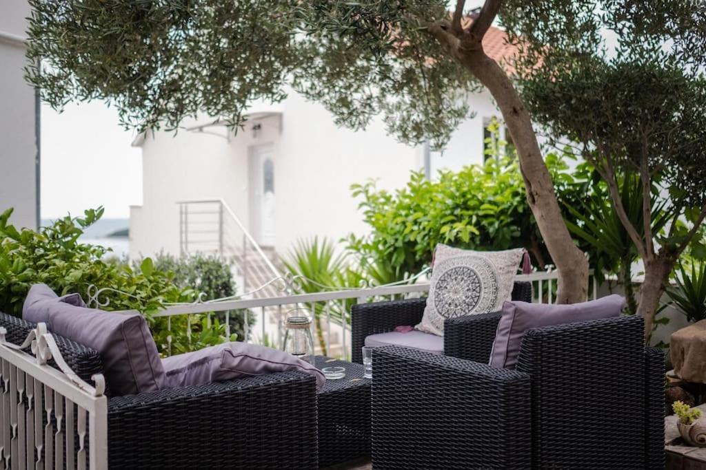 Apartman Tino With Two Sunny Terace Đảo Hvar Ngoại thất bức ảnh